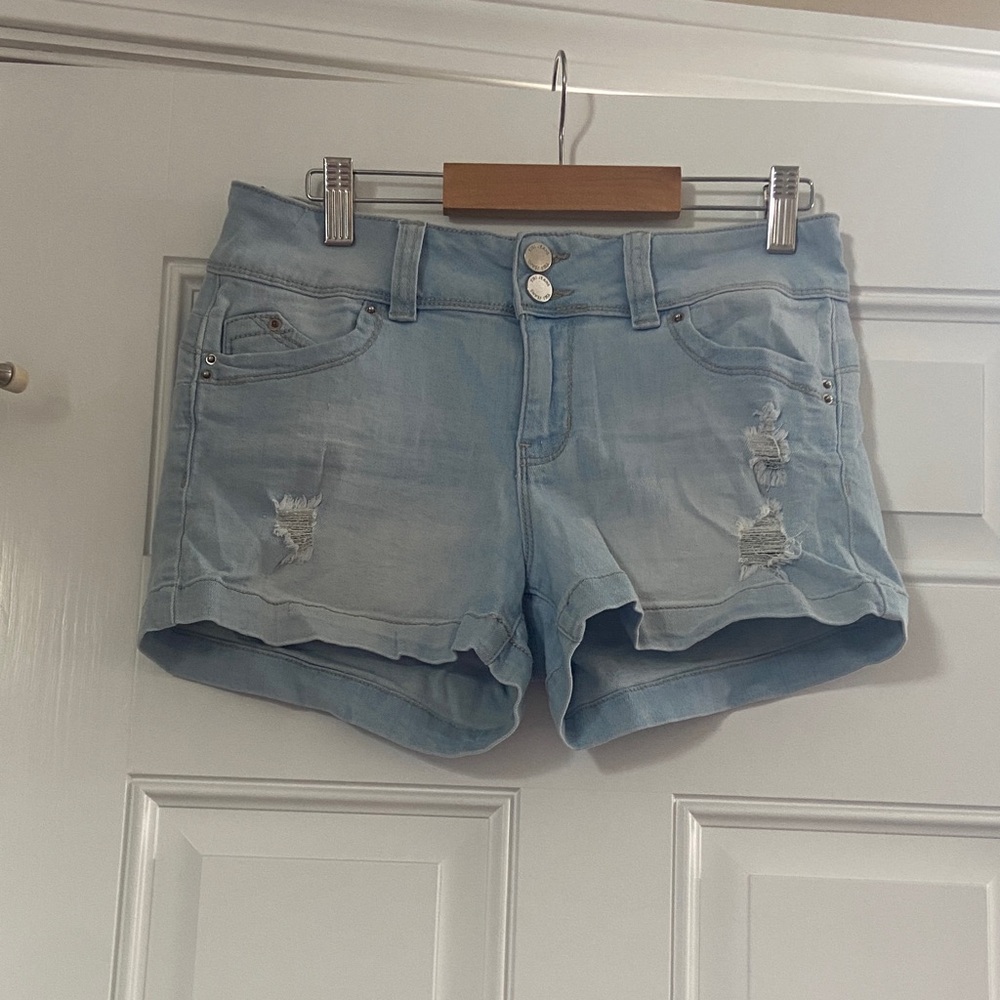 🧡 Junior’s YMI Jeans jean shorts